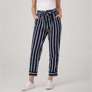 ⚓️ Striped Tie-Waist Cropped Trousers